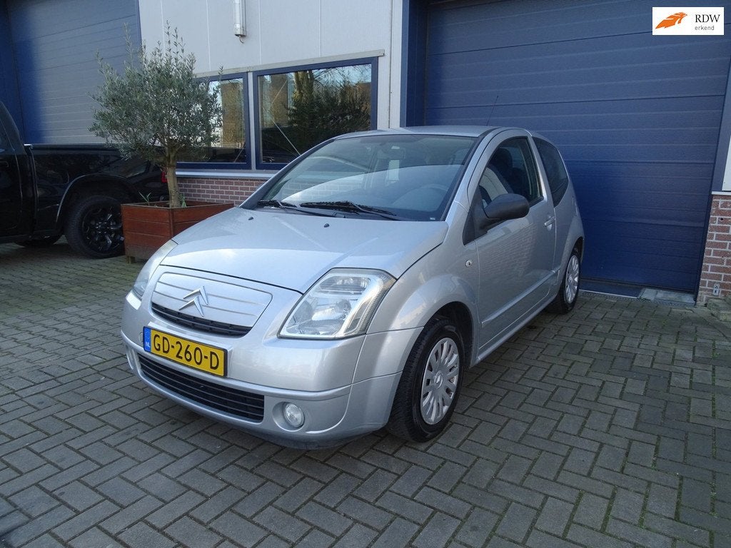 Citroen C2 1.1i Séduction, Auto's, Voorwielaandrijving, 450 kg, Gebruikt, 31 €/maand