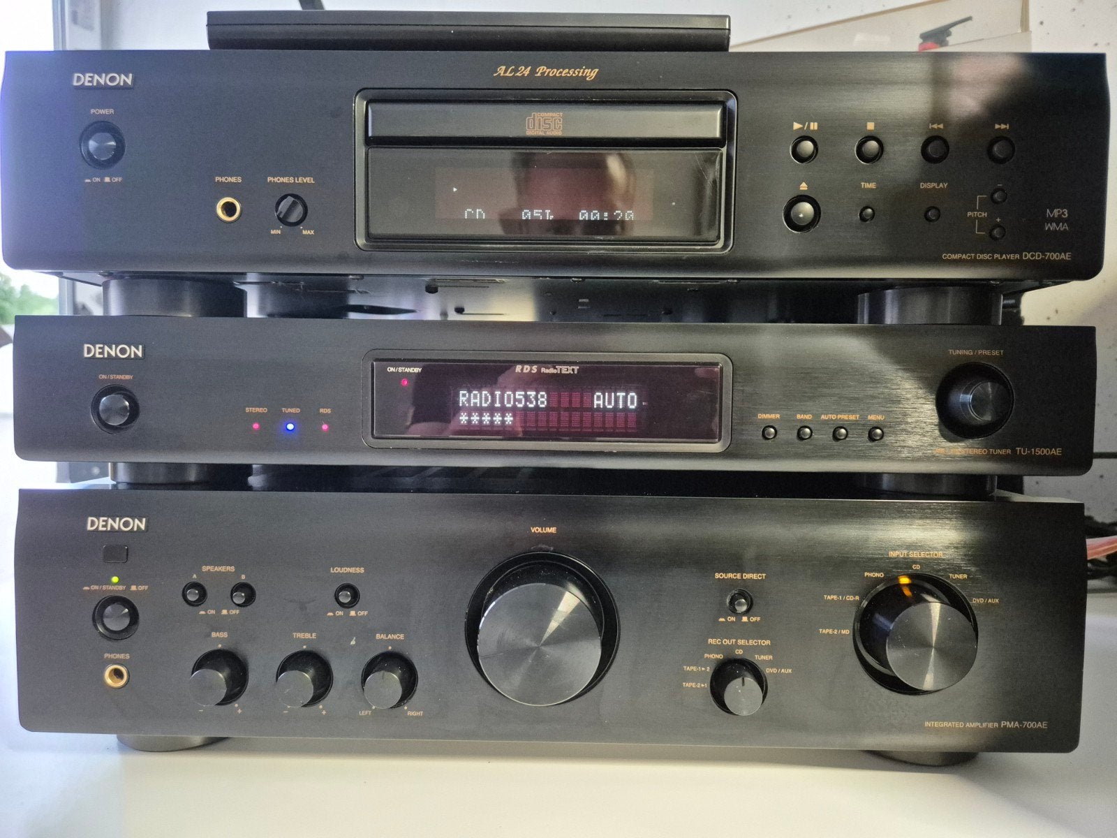 Denon PMA-700AE , DCD-700AE , TU-1500AE nieuwstaat, Ophalen, Denon, Losse componenten, Zo goed als nieuw