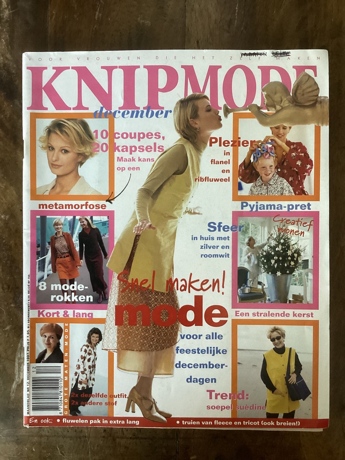 Knipmode December 1997., Ophalen of Verzenden, Zo goed als nieuw