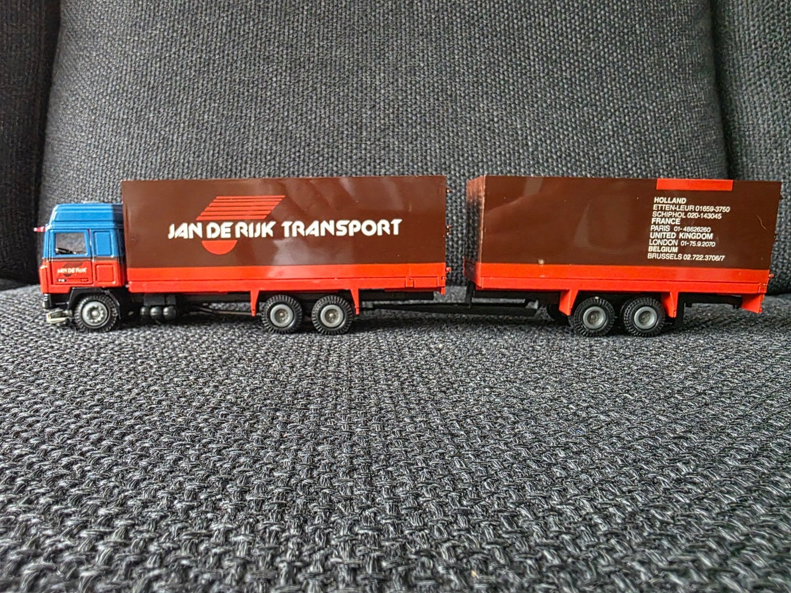 Volvo  F12 intercooler Jan De Rijk Transport Tekno, Hobby en Vrije tijd, Modelauto's | 1:50, Ophalen of Verzenden, Zo goed als nieuw