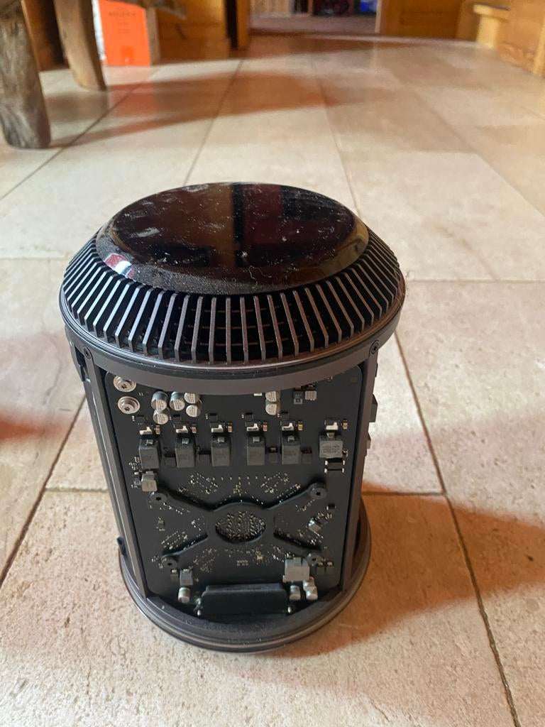 Apple Mac Pro desktop computer, Computers en Software, Apple Desktops, Gebruikt, Minder dan 4 GB, Ophalen of Verzenden, Mac Pro