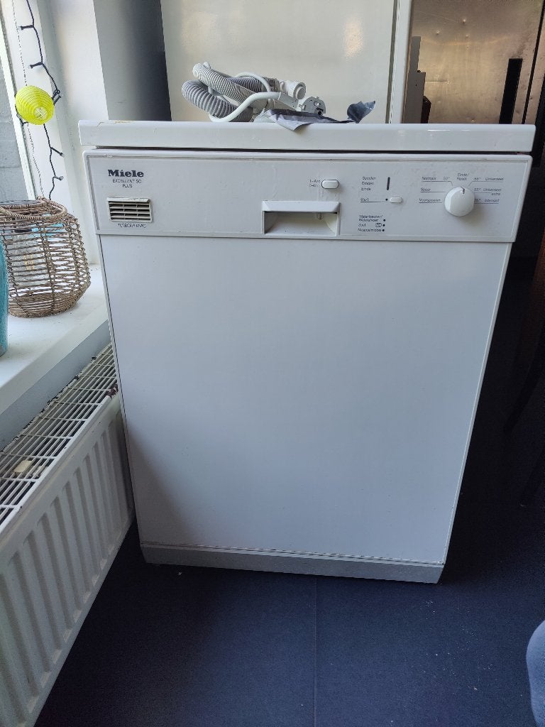Miele vaatwasser, Witgoed en Apparatuur, Vaatwasmachines, Ophalen, 60 cm of meer, Zo goed als nieuw, Eco programma