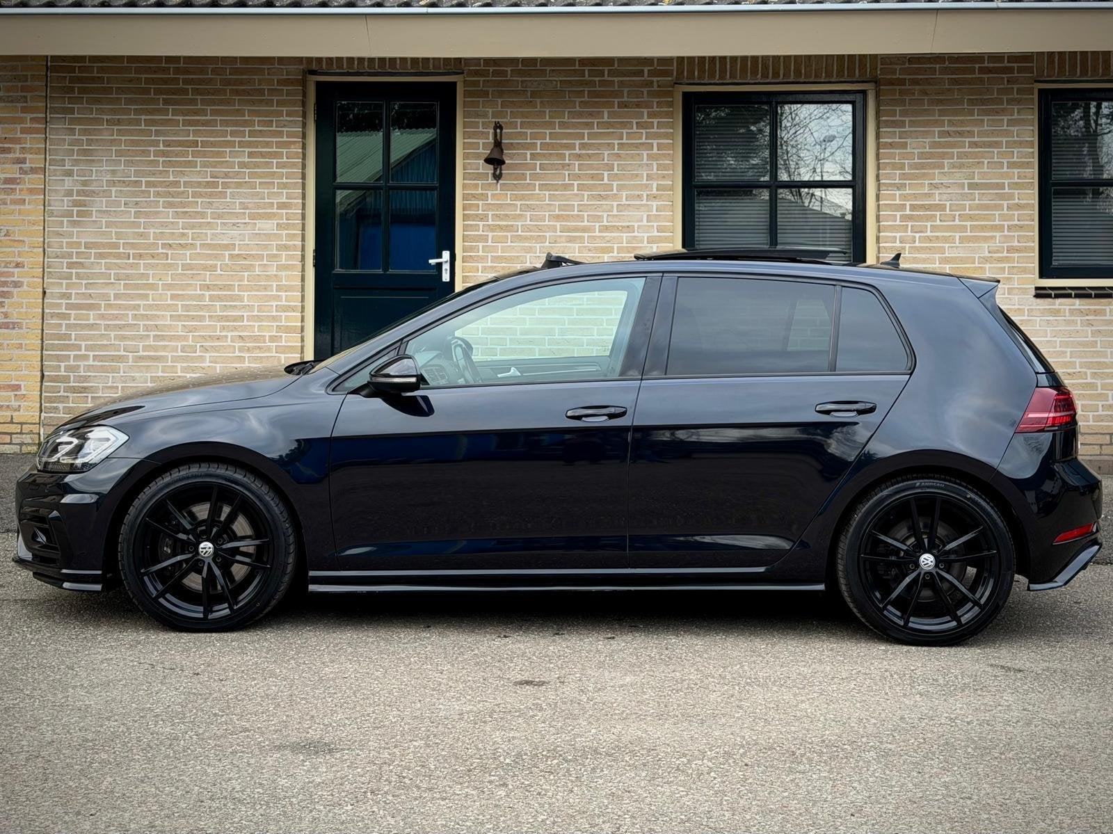 Volkswagen Golf 7.5 2.0 TSI 4Motion R|PANO|KEYLESS|VIRTUAL, Automaat, Gebruikt, Euro 6, 4 cilinders
