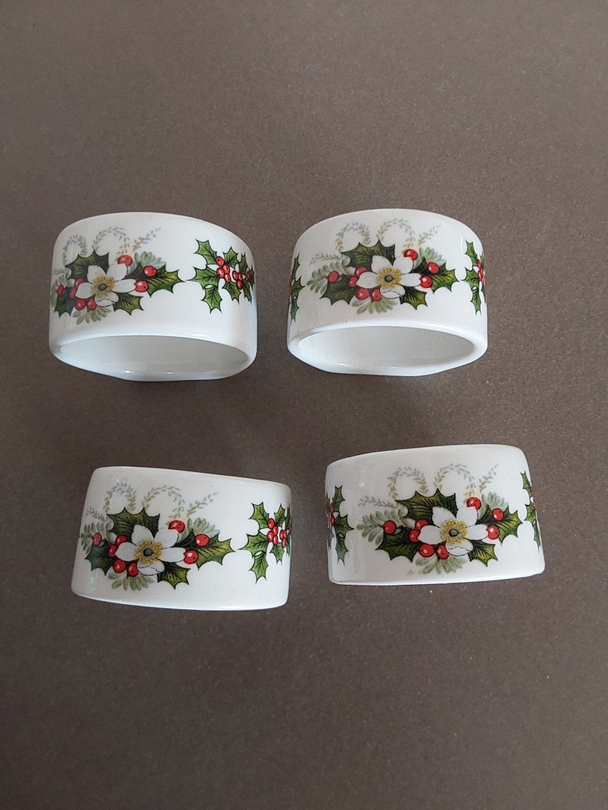 4 servetringen met kerstmotief, Diversen, Ophalen of Verzenden
