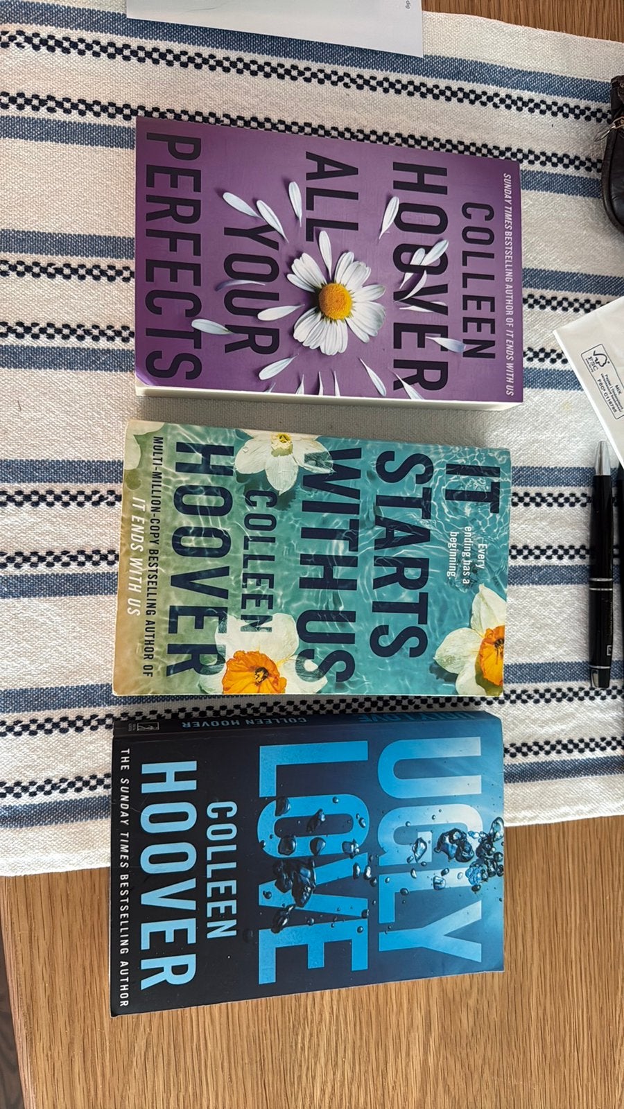 Colleen Hoover books/boeken English/Engelstalig, all 3 = €5, Ophalen of Verzenden, Zo goed als nieuw
