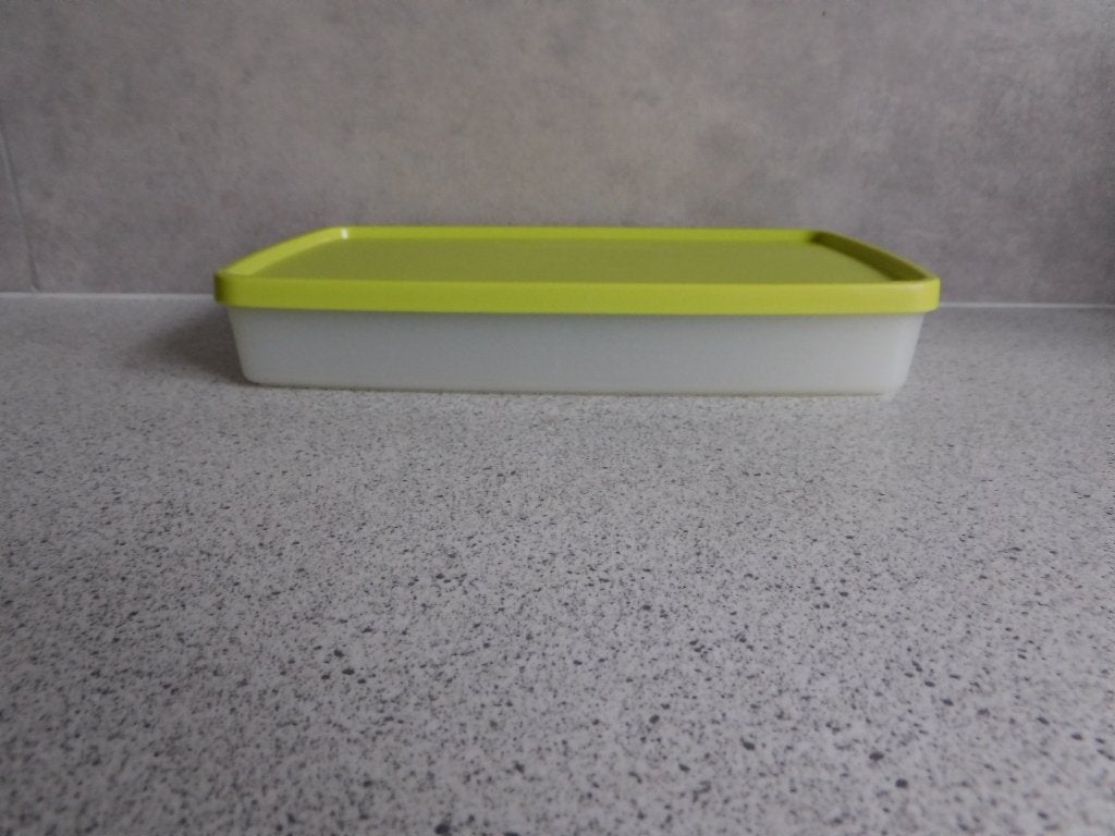 Tupperware Diepvries Doos 650 ml. Lime, Gebruikt, Bewaardoos, Geschikt voor vriezer, Ophalen of Verzenden