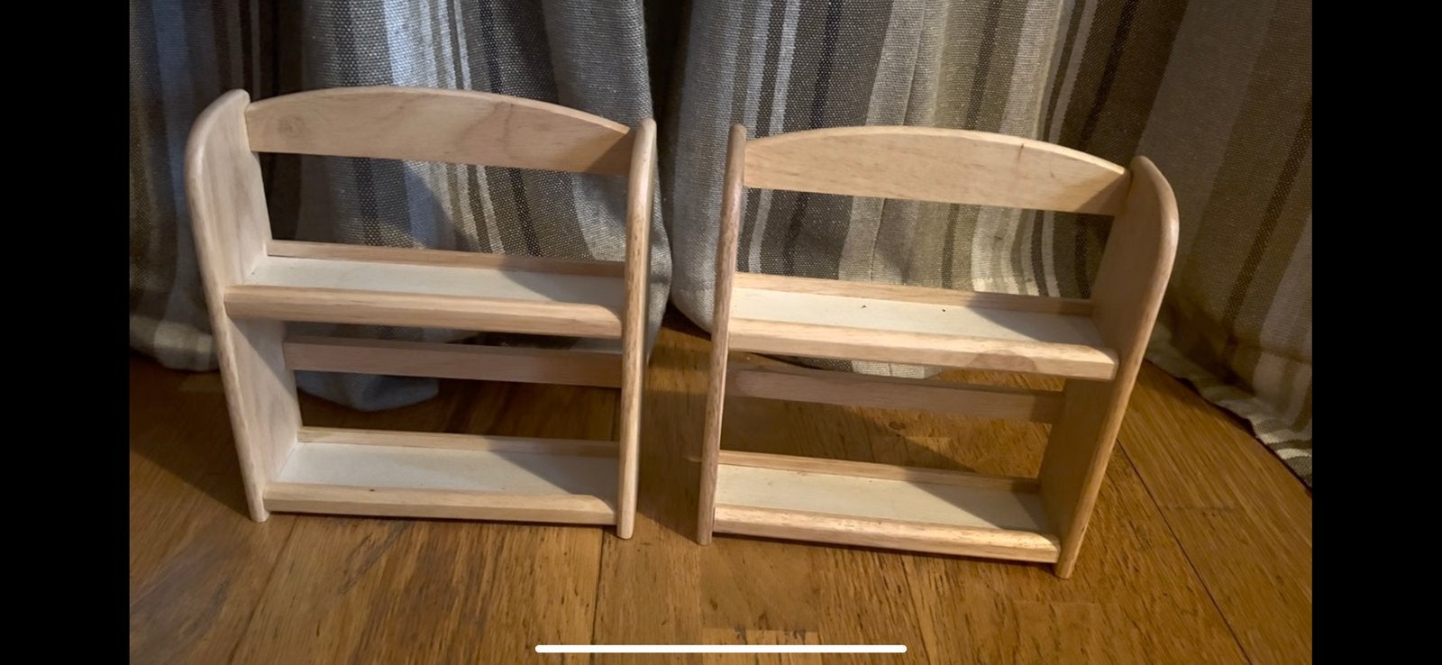 2 x kruidenrekje dille en kamille hout 24 cm breed, Huis en Inrichting, Overige typen, Hout, Nieuw, Ophalen of Verzenden