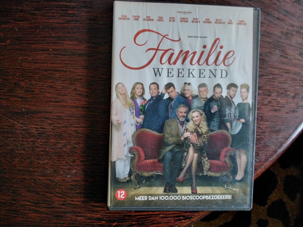 Familie weekend, origineel, Vanaf 12 jaar, Ophalen of Verzenden, Zo goed als nieuw, Komedie