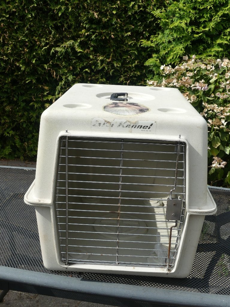 Petmate Varikennel, Vliegtuigbench, formaat Medium, Dieren en Toebehoren, Ophalen, Gebruikt