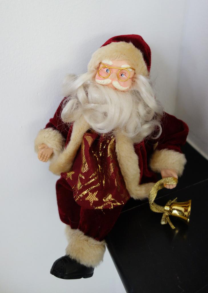 leuke kerstman/ kerstpop, lengte: 26 cm, Ophalen of Verzenden, Zo goed als nieuw