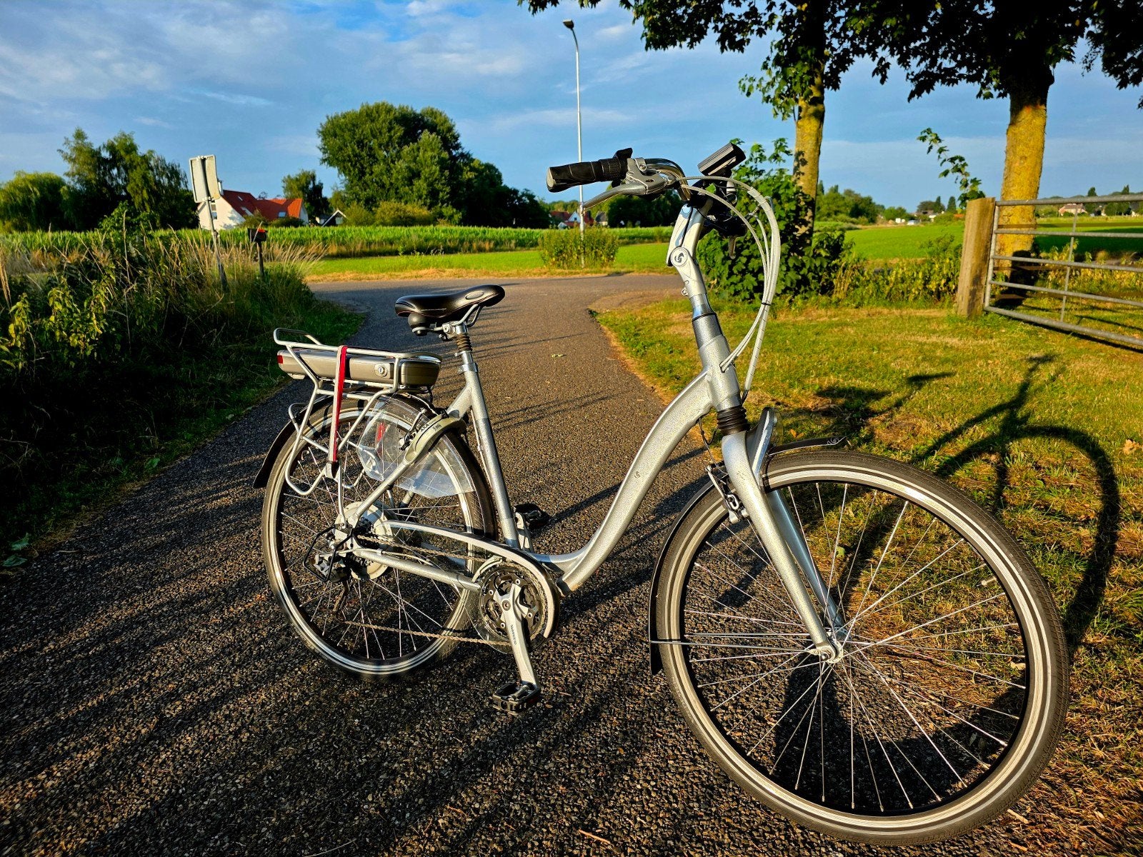 Goede ebikes ook Batavusset met Bosch Middenmotor va € 595, Zo goed als nieuw, 47 tot 51 cm, 50 km per accu of meer, Ophalen