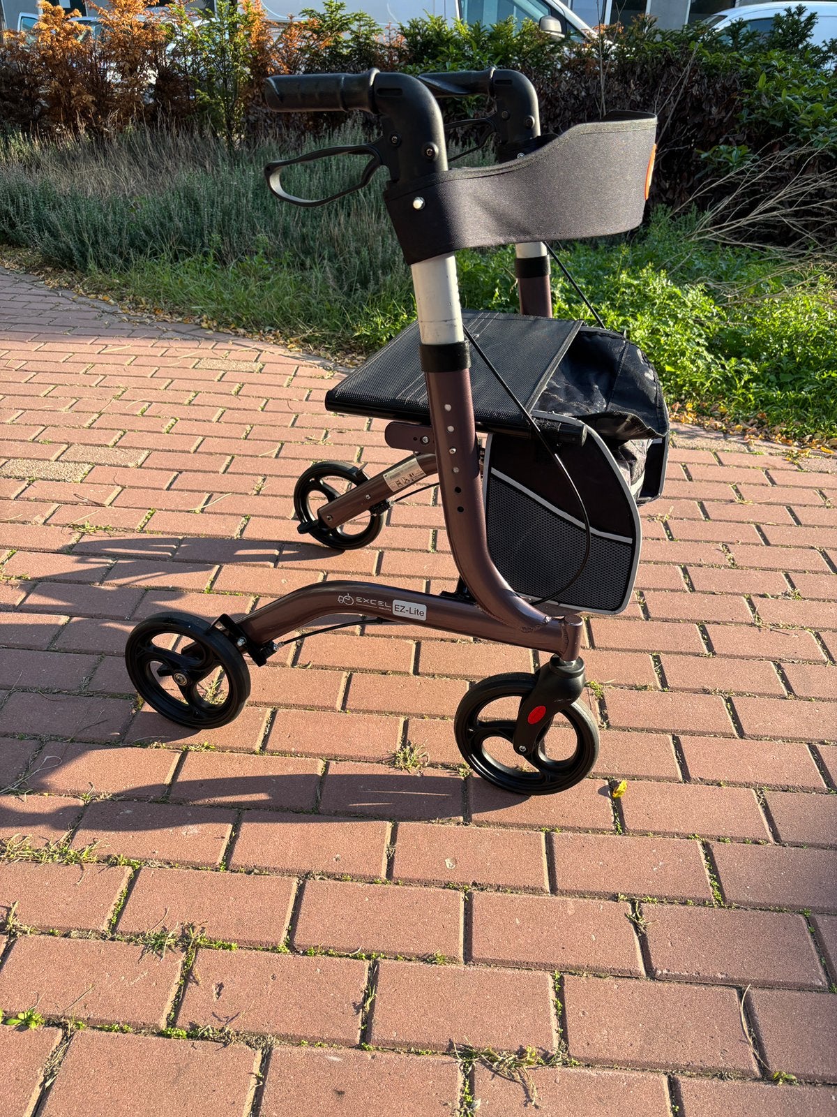 Excell ez lite rollator bruin met tas, Ophalen, Lichtgewicht, Gebruikt