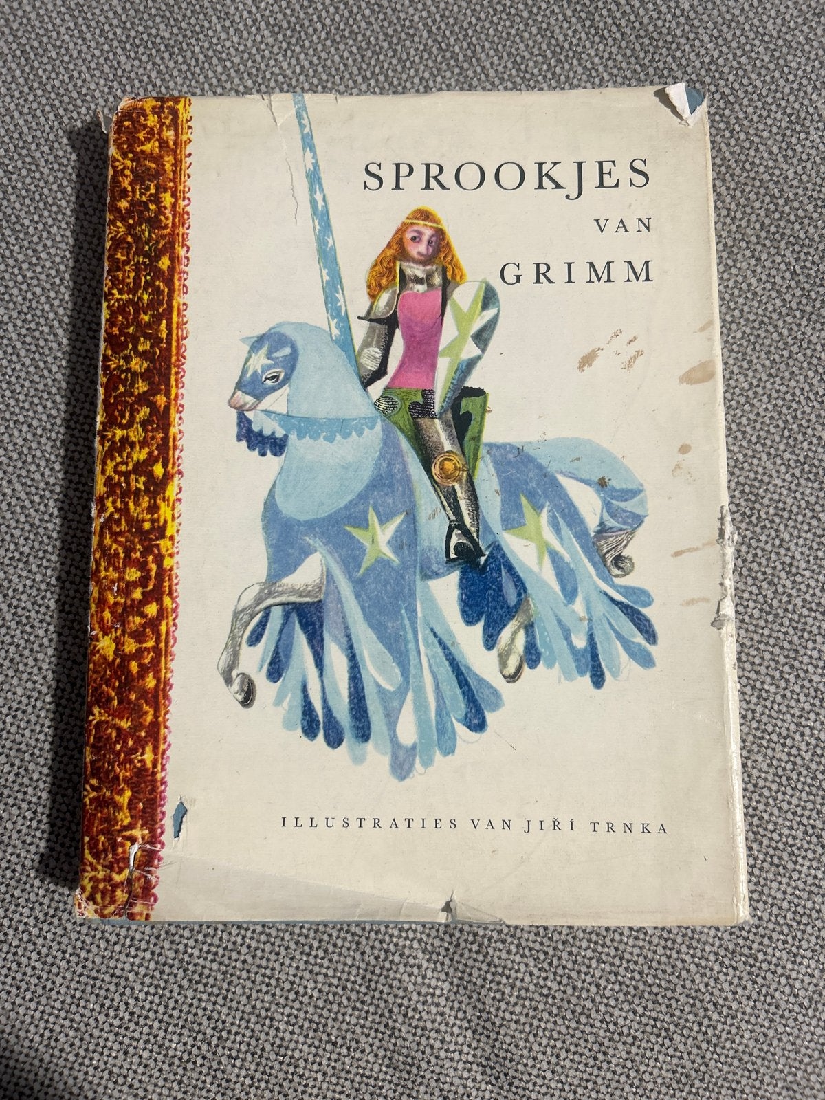 Sprookjes van Grimm - Geïllustreerd door Jiří Trnka, Ophalen of Verzenden, Gelezen