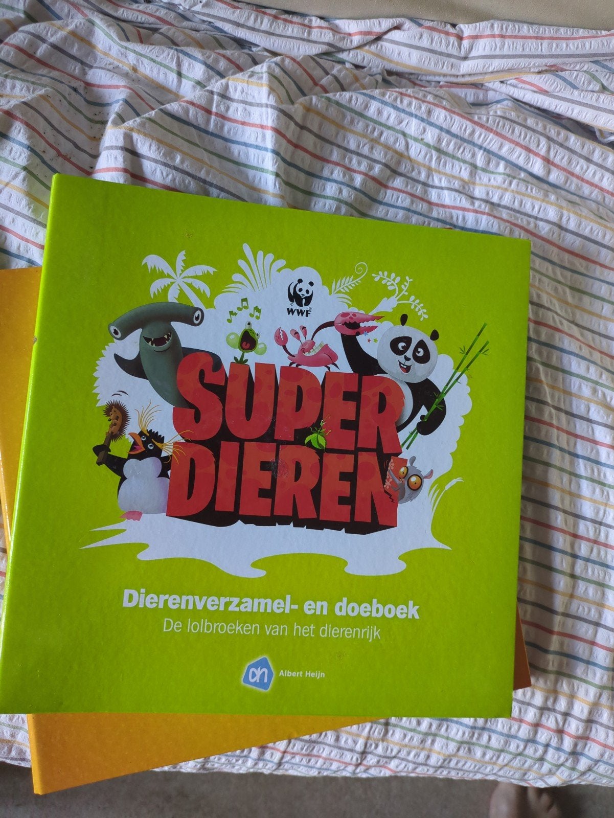 Albert Heijn Super Dieren verzamel- en doeboek, Ophalen of Verzenden, Nieuw, Albert Heijn / WWF