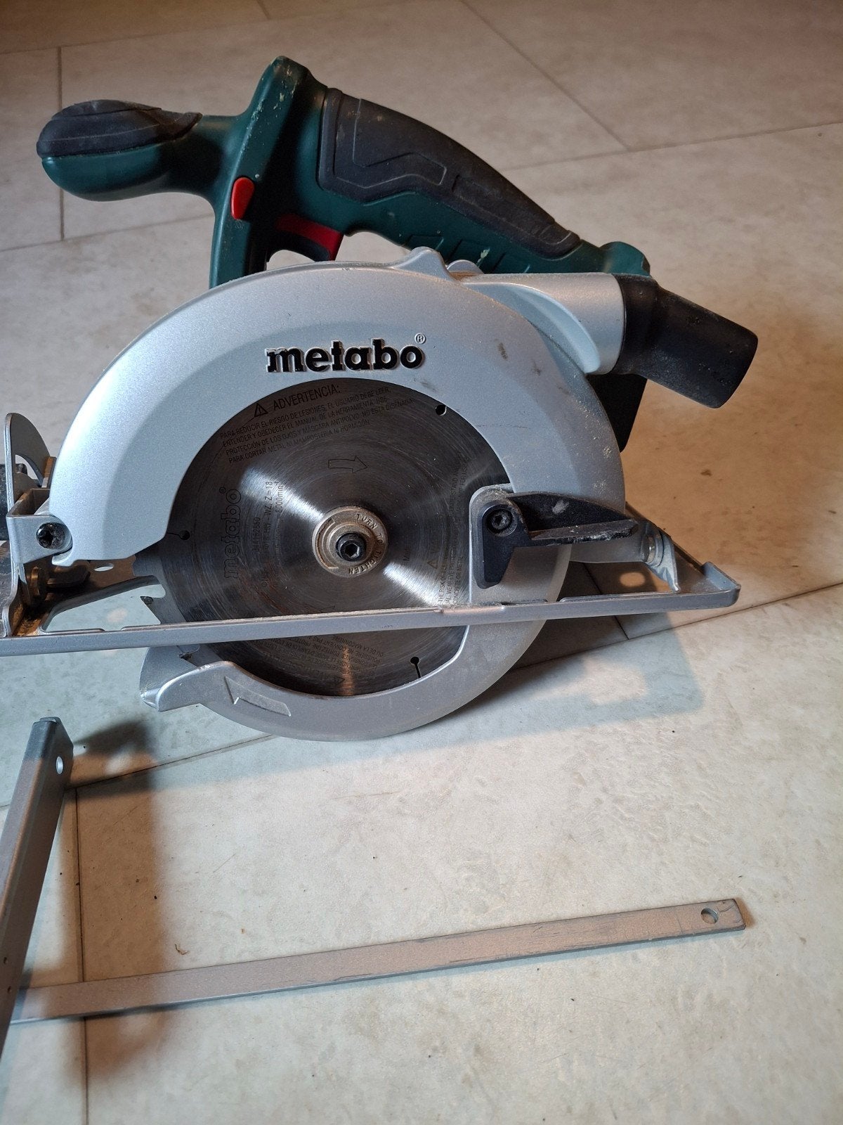 Metabo KSA 18 LTX Cirkelzaag met Accu en Oplader, Doe-het-zelf en Verbouw, Ophalen of Verzenden