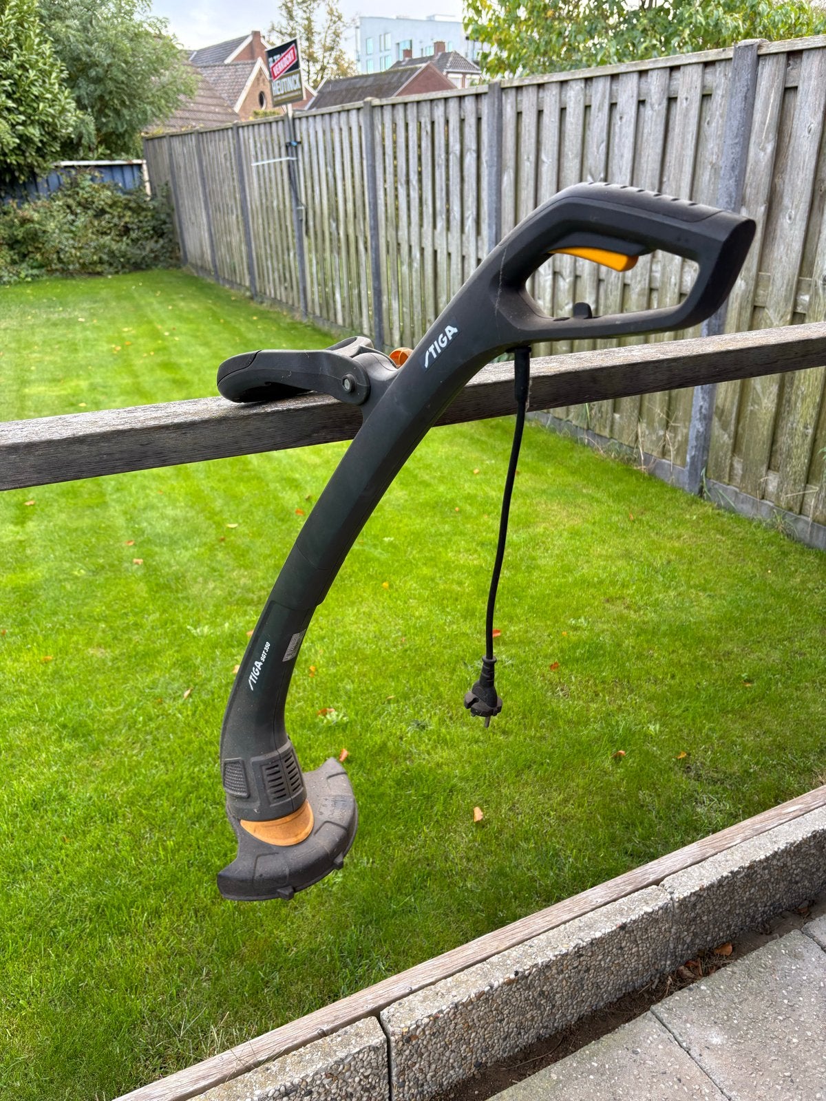 Stiga SGT 350 Elektrische Grastrimmer, Ophalen, Zo goed als nieuw, 30 tot 50 cm, Elektrisch
