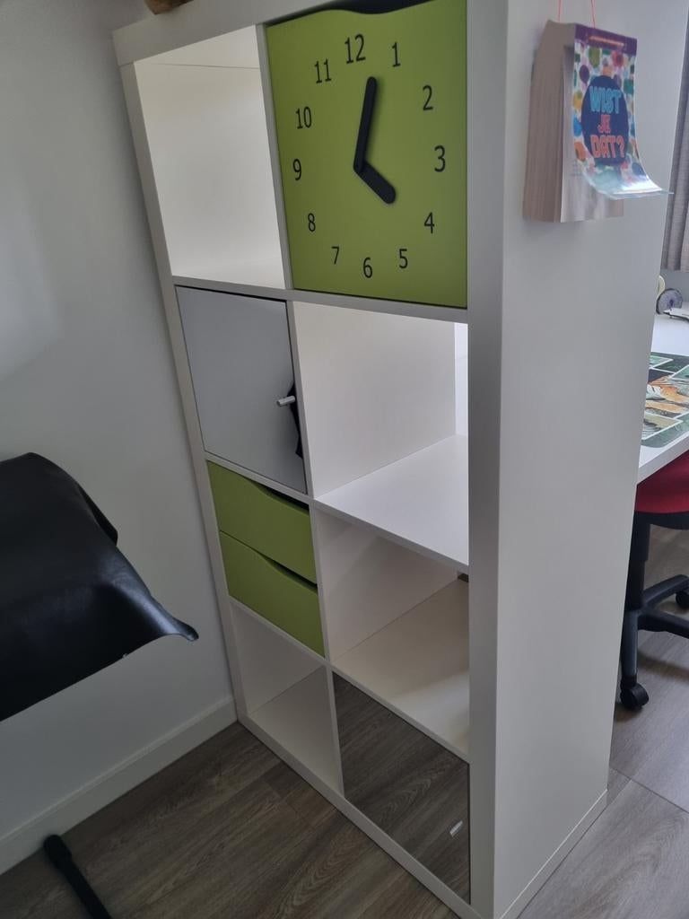 Kallax - 2x inzet (1x met lades, 1x met deurtje/klok), Zo goed als nieuw, Minder dan 50 cm, Ophalen, Minder dan 90 cm