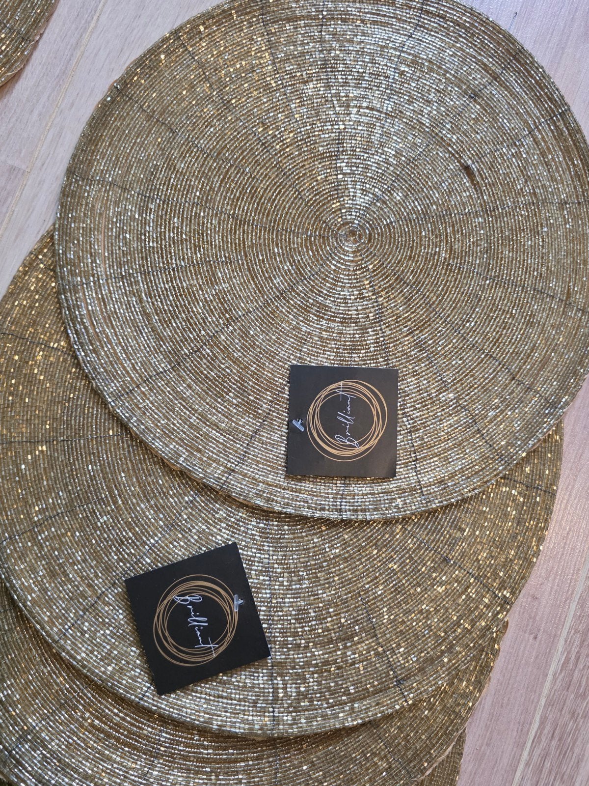 20 stuks luxe gouden kralen placemats 33 cm, Overige materialen, Nieuw, Ophalen of Verzenden, Bord(en)
