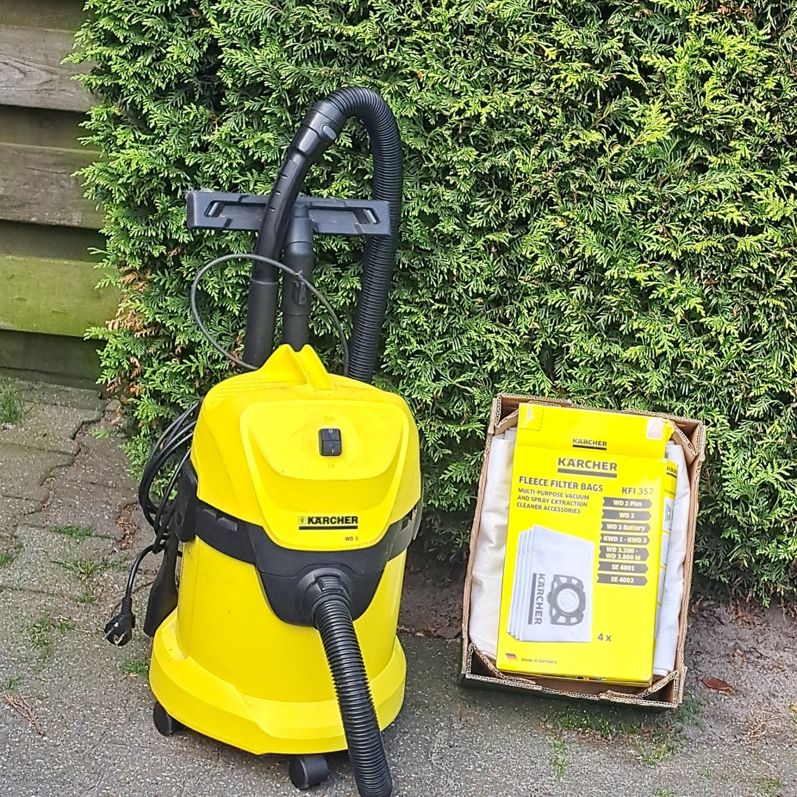 Karcher WD3, nat en droog stofzuiger, met stofzuigerzakken, Ophalen, Waterstofzuiger