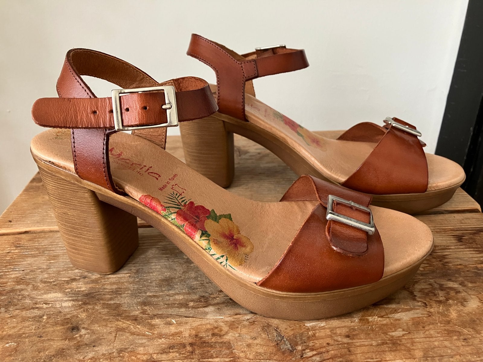 Zgan leren Marila sandalen met hak, bruin maat 39, Ophalen of Verzenden, Zo goed als nieuw, Bruin, Sandalen of Muiltjes