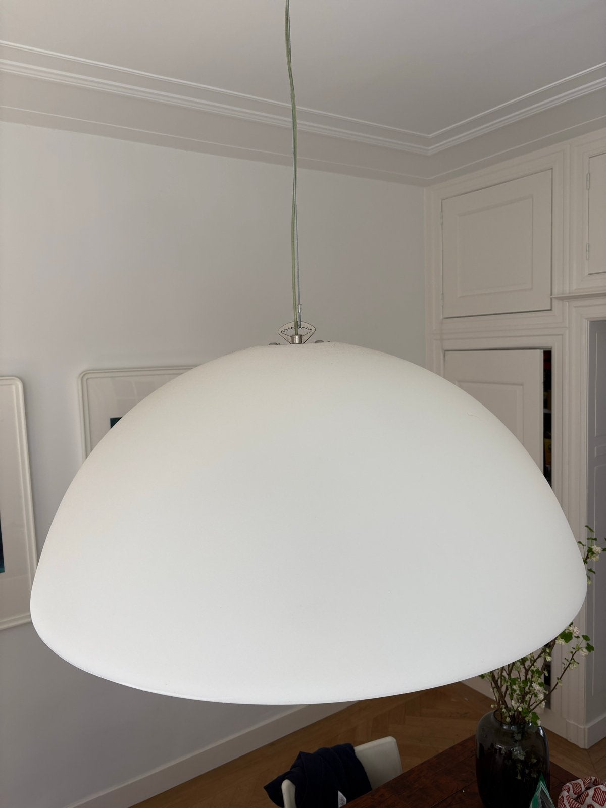 Moderne Witte Koepel Hanglamp - Stijlvol Design, Huis en Inrichting, Lampen | Hanglampen, Ophalen, Zo goed als nieuw, Metaal, E27 (groot)