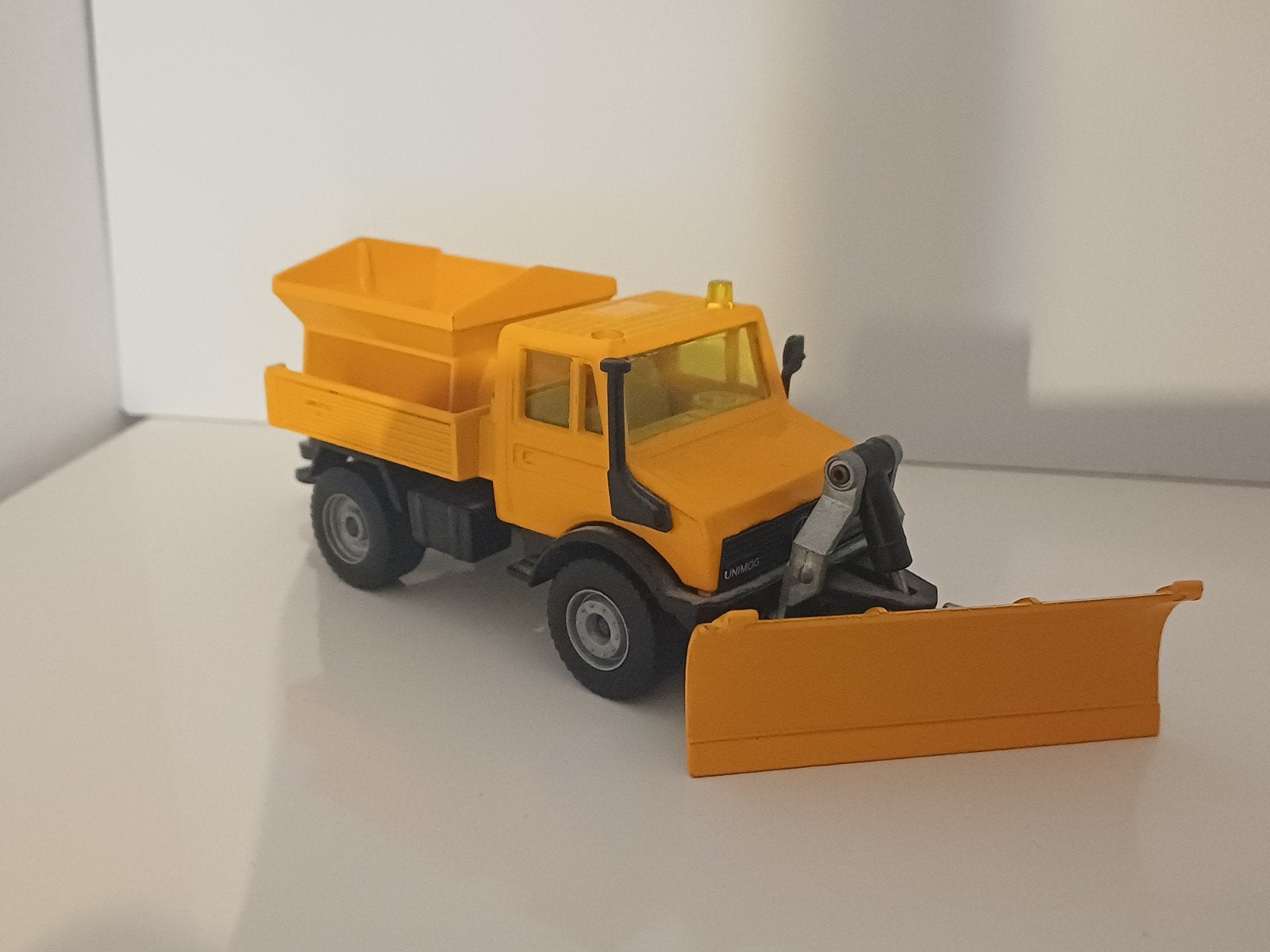 winterdienst unimog, Ophalen of Verzenden, Bus of Vrachtwagen