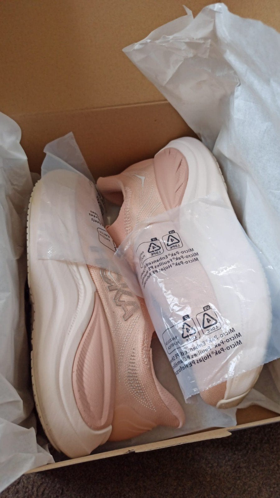 Hoka Syward Laceless sneakers maat 40 - Zo goed als nieuw, Ophalen of Verzenden