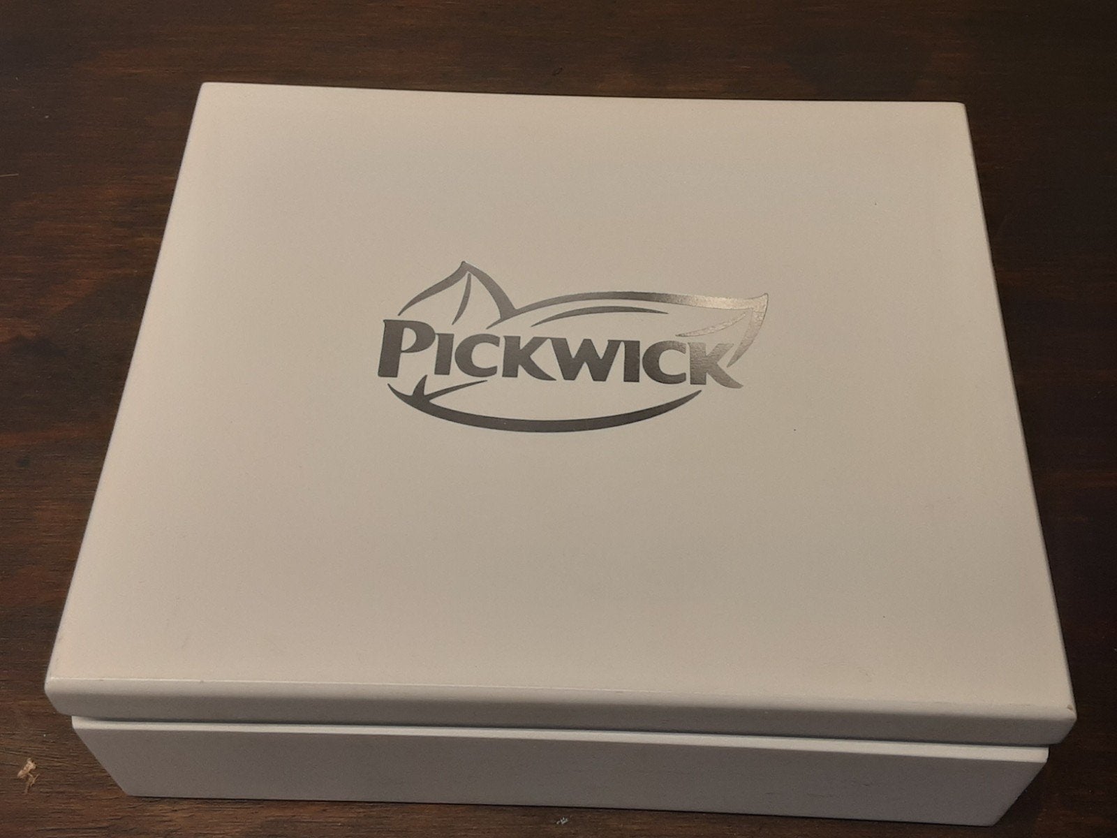 Pickwick theedoos met 6 vakken - Wit met groen, Ophalen, 50 tot 100 cm, Zo goed als nieuw, 5 – 50