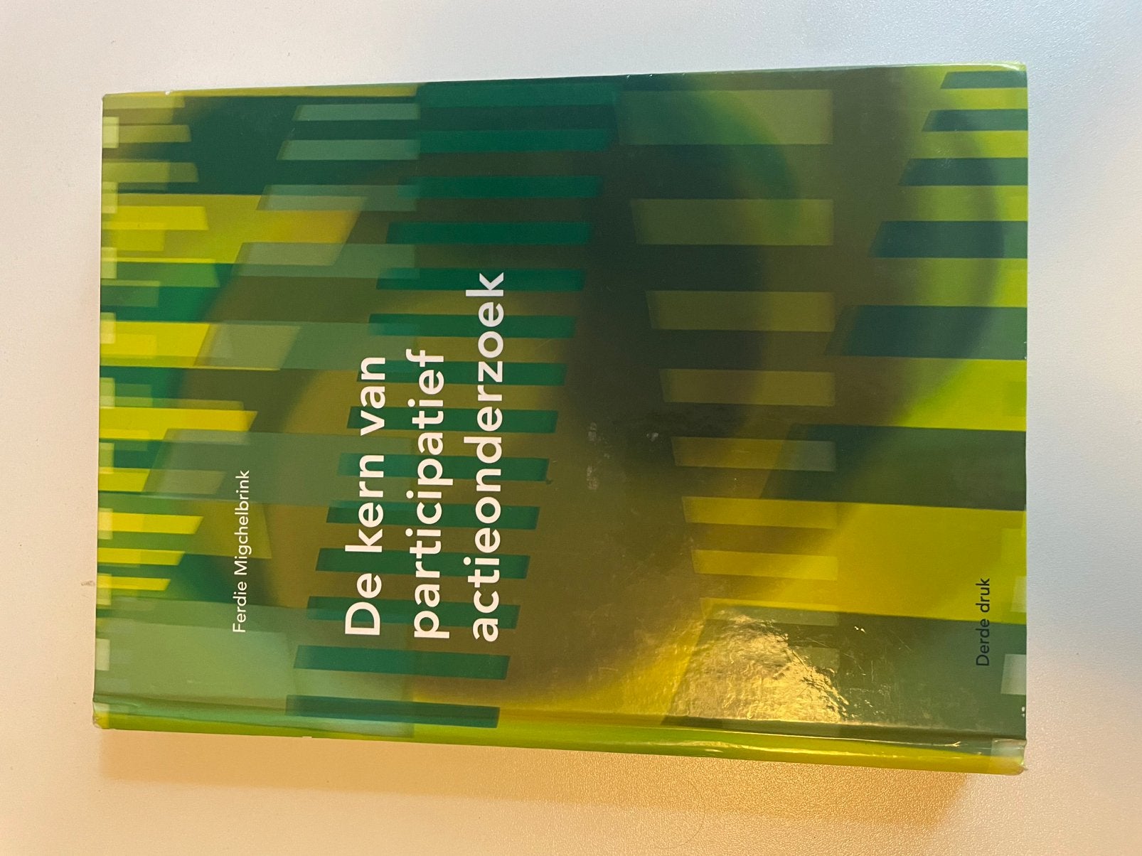 Boek: de kern van participtief actieonderzoek, Boeken, Ophalen of Verzenden, Zo goed als nieuw