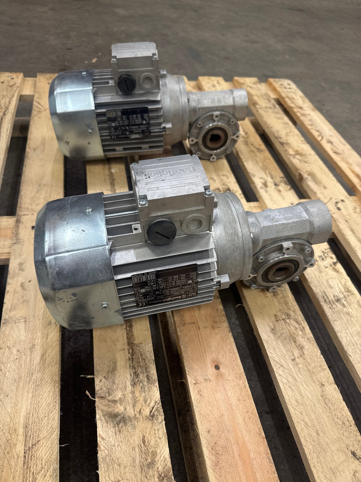 2 stuks Bonfiglioli Electra motoren met Elsto Transmissie, Doe-het-zelf en Verbouw, Ophalen of Verzenden, Nieuw, Elektromotor