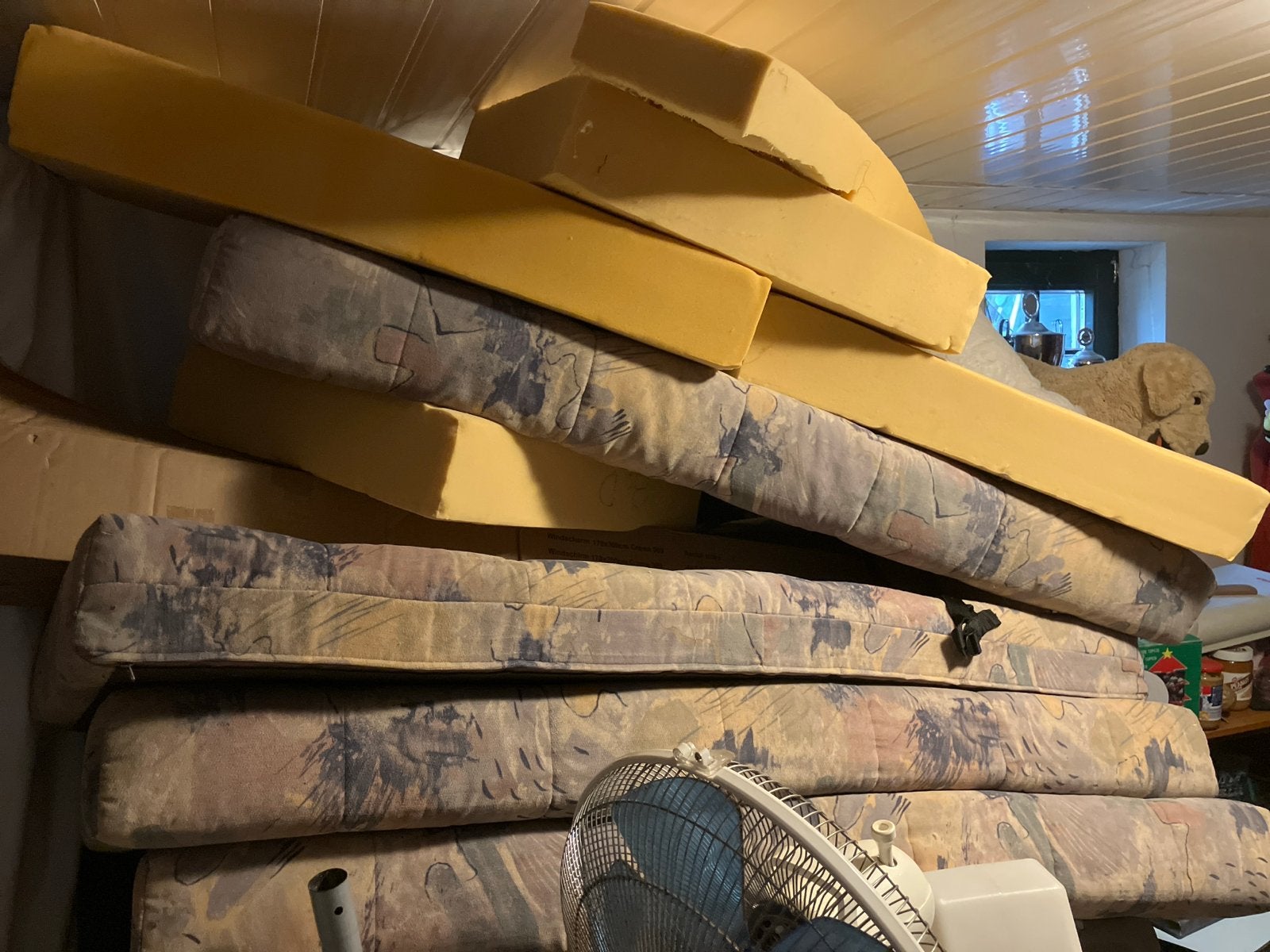 Gebruikte caravankussens en schuimrubber, Caravans en Kamperen, Ophalen, Gebruikt
