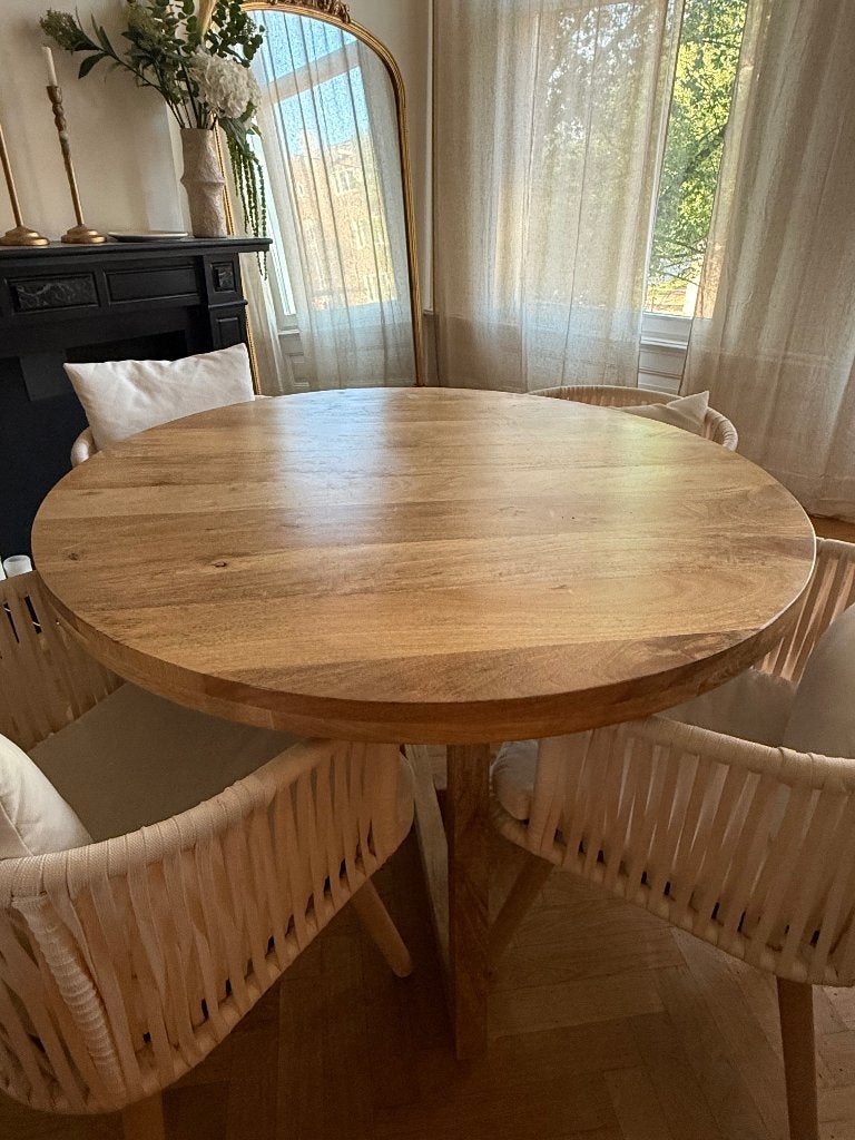 Round eettafel 120cm diameter, Huis en Inrichting, Tafels | Eettafels, Ophalen, Zo goed als nieuw, Vier personen, 100 tot 150 cm