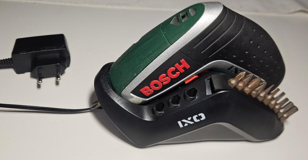 Bosch IXO handschroevendraaier, Ophalen of Verzenden, Gebruikt