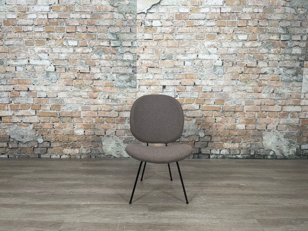 Gispen Kembo 301 Easy Chair bruingrijs bij TheReSales, Ophalen, Minder dan 75 cm, Design, Zo goed als nieuw