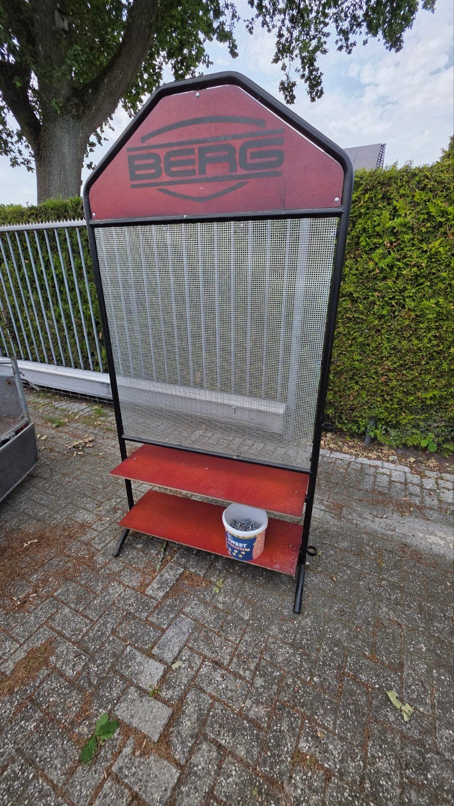 Displayrek / Presentatierek met haken, Ophalen