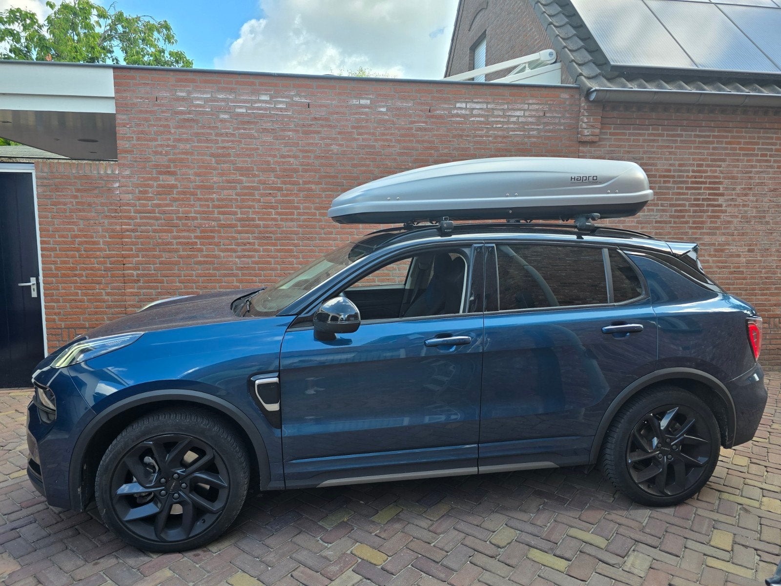 Hapro Traxer 8.6 + dakdragers te huur 530 liter, Ophalen