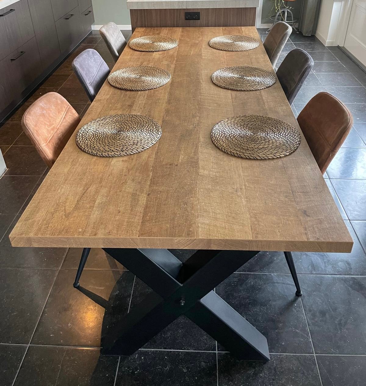 Oerdegelijke eettafel 240x100cm hout met staal, Ophalen, Zo goed als nieuw