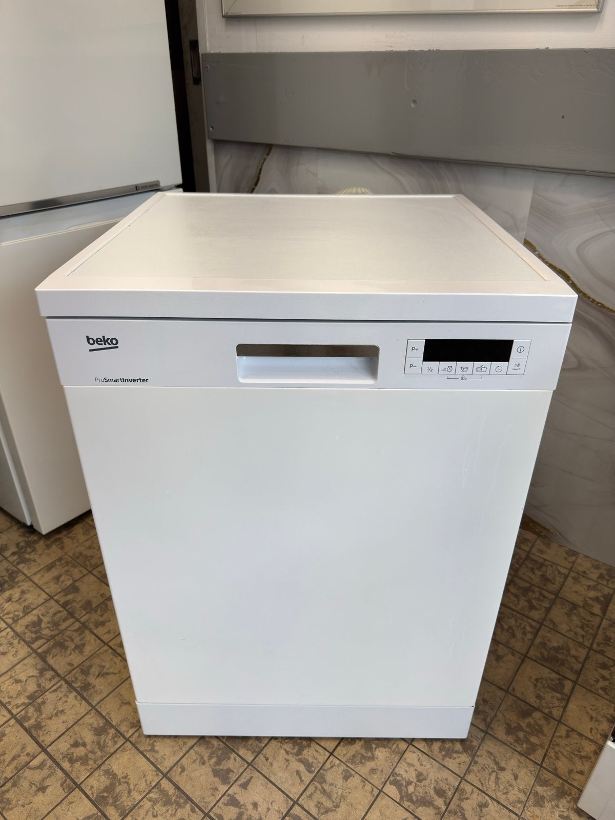 Goed onderhouden Beko vaatwasser A+ vrijstaand, Ophalen, Gebruikt, 60 cm of meer, Energieklasse A of zuiniger