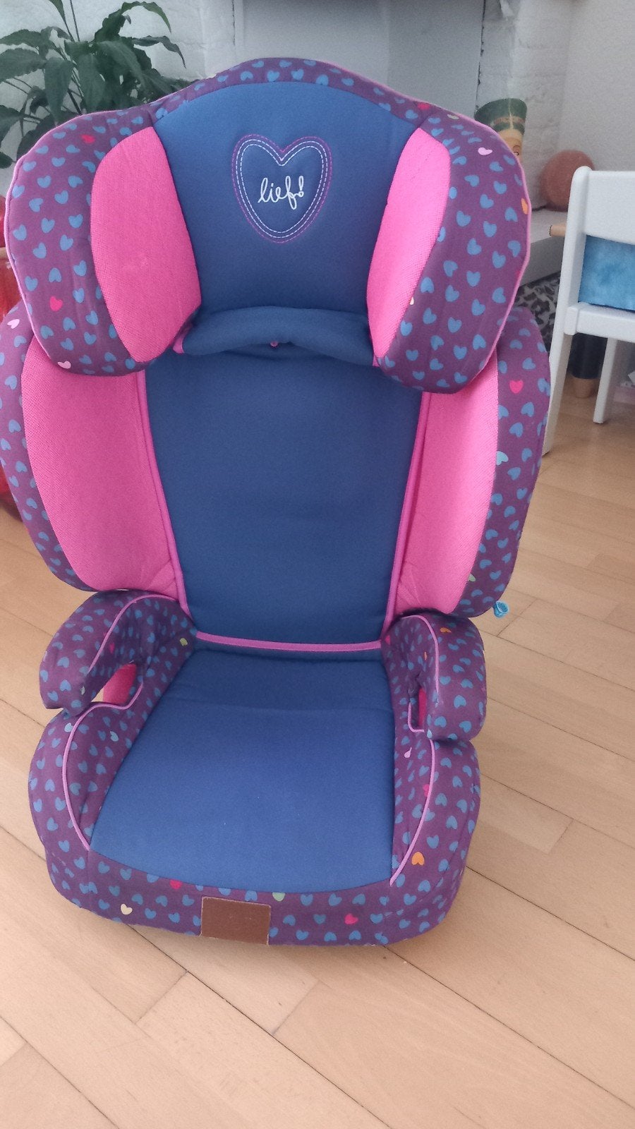 Lief! Autostoel met hartjespatroon 15-36 kg, Kinderen en Baby's, 15 t/m 36 kg, Ophalen, Overige merken, Gebruikt