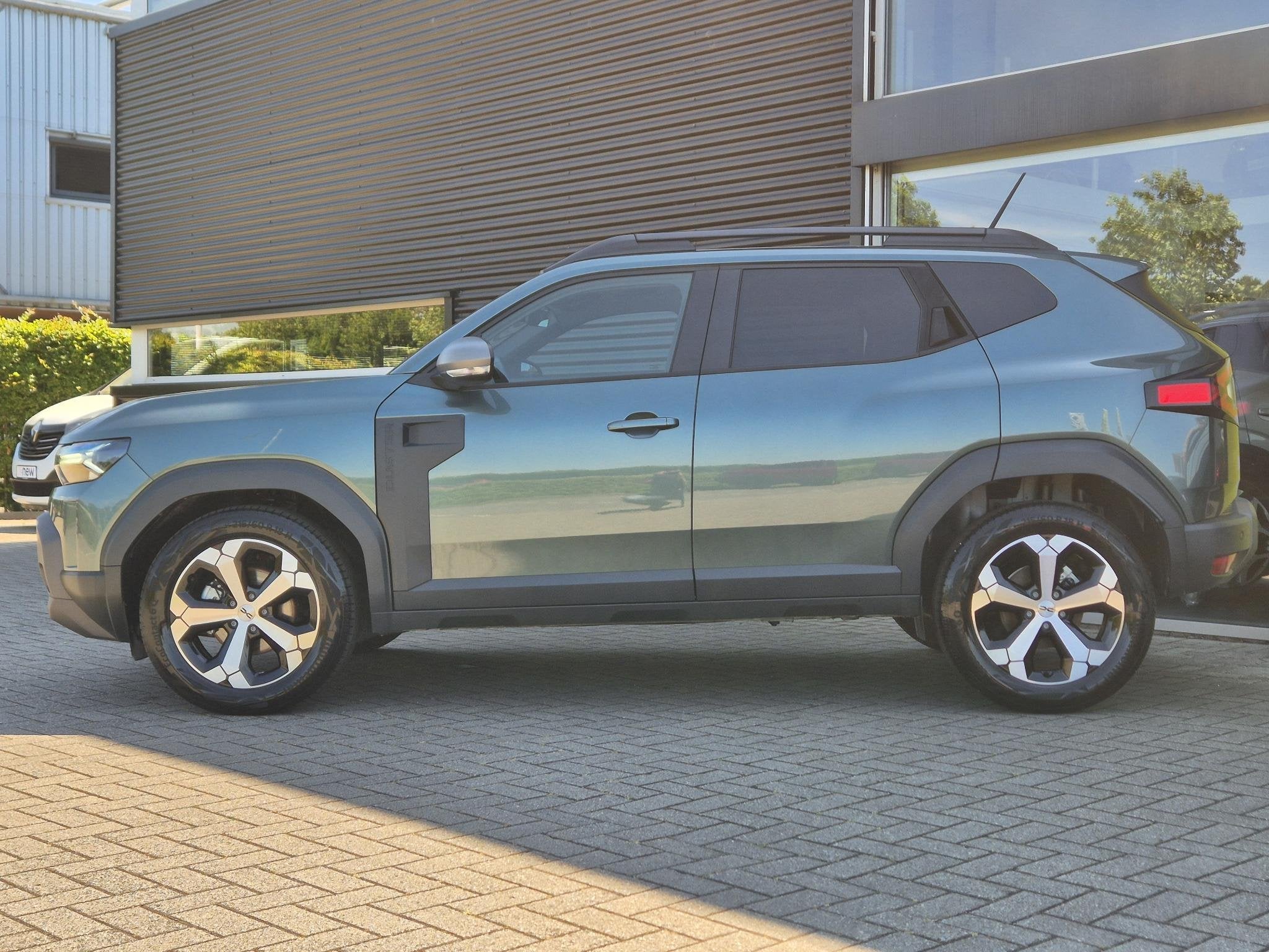 Dacia Duster 1.6 Hybrid 140 Journey Camera, Climate Control,, Auto's, Dacia, Dealer onderhouden, Stof, Gebruikt, 4 cilinders