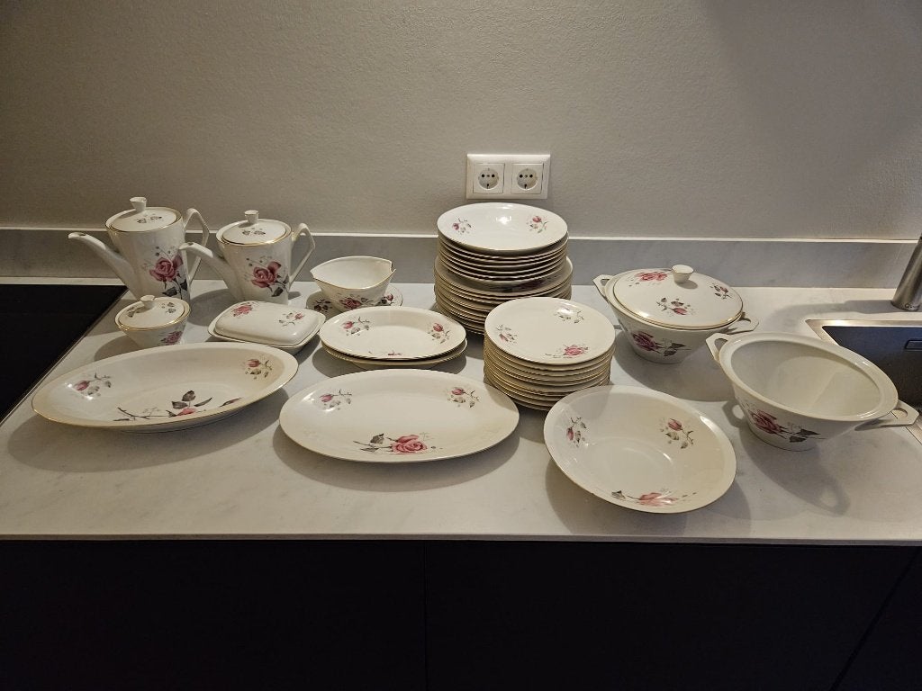 Chodziez 40-delig servies set, Ophalen