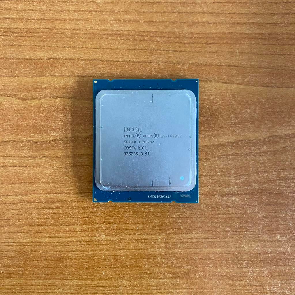 Intel Xeon E5-1620V2 @3,70GHz ( LGA 2011 ), Computers en Software, Processors, Ophalen of Verzenden, Gebruikt, 4-core, 3 tot 4 Ghz