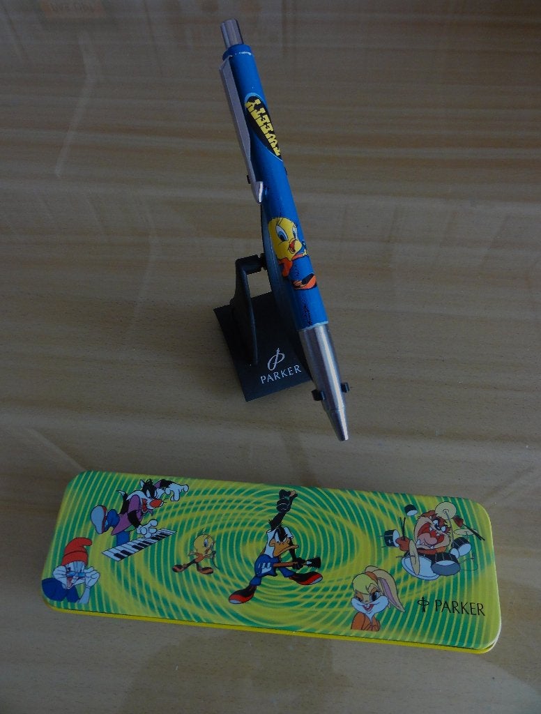 PARKER VECTOR BALPOINT TWEETY, Verzamelen, Pennenverzamelingen, Gebruikt, Ophalen of Verzenden, Met reclame, Parker
