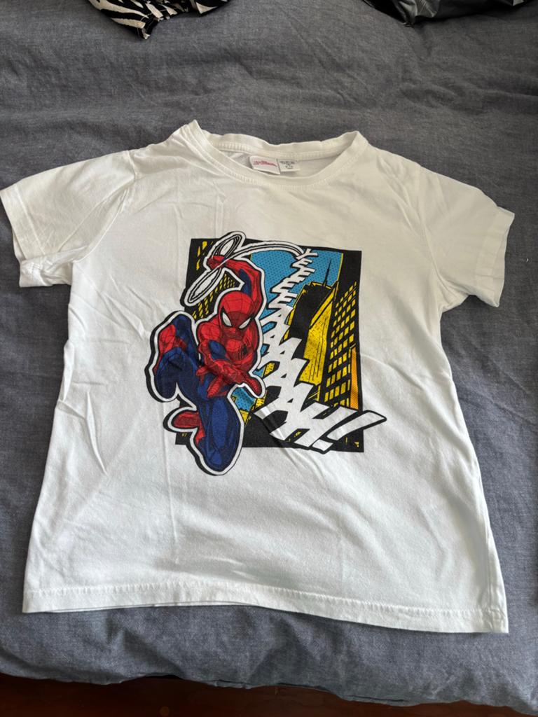 Spiderman T-shirt Marvel - Wit met print- ZGAN, Ophalen of Verzenden, Zo goed als nieuw, Marvel, Jongen