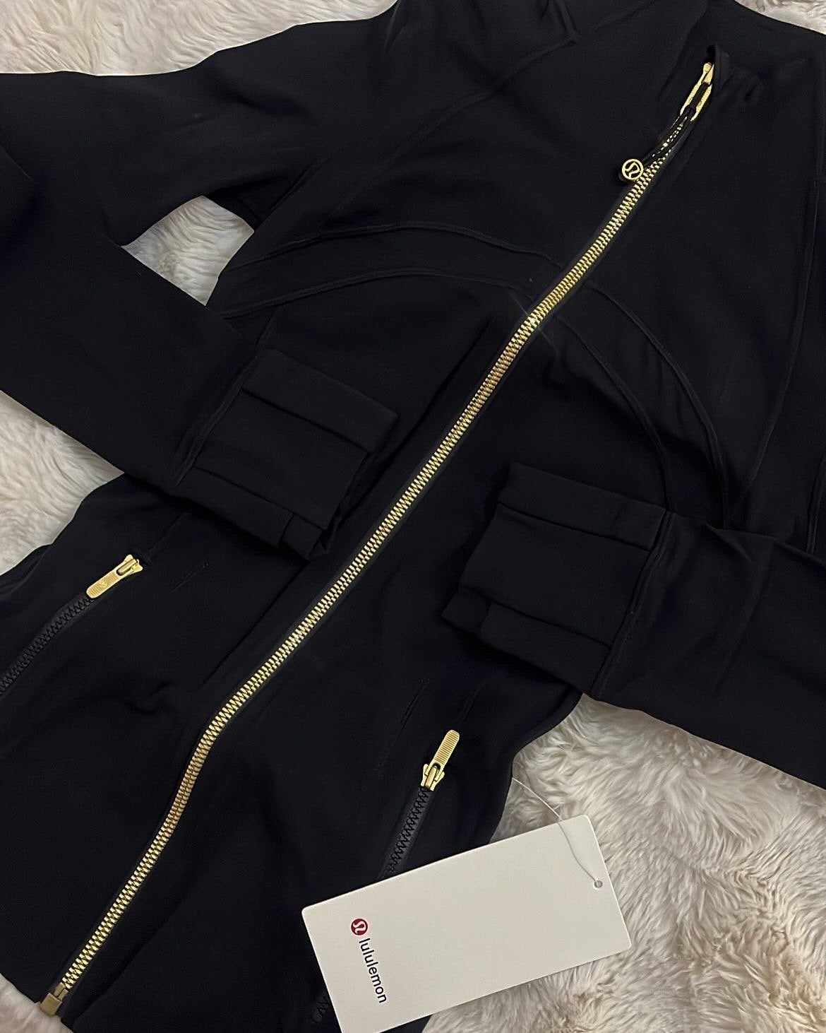 Lululemon, Ophalen of Verzenden, Zo goed als nieuw, Zwart