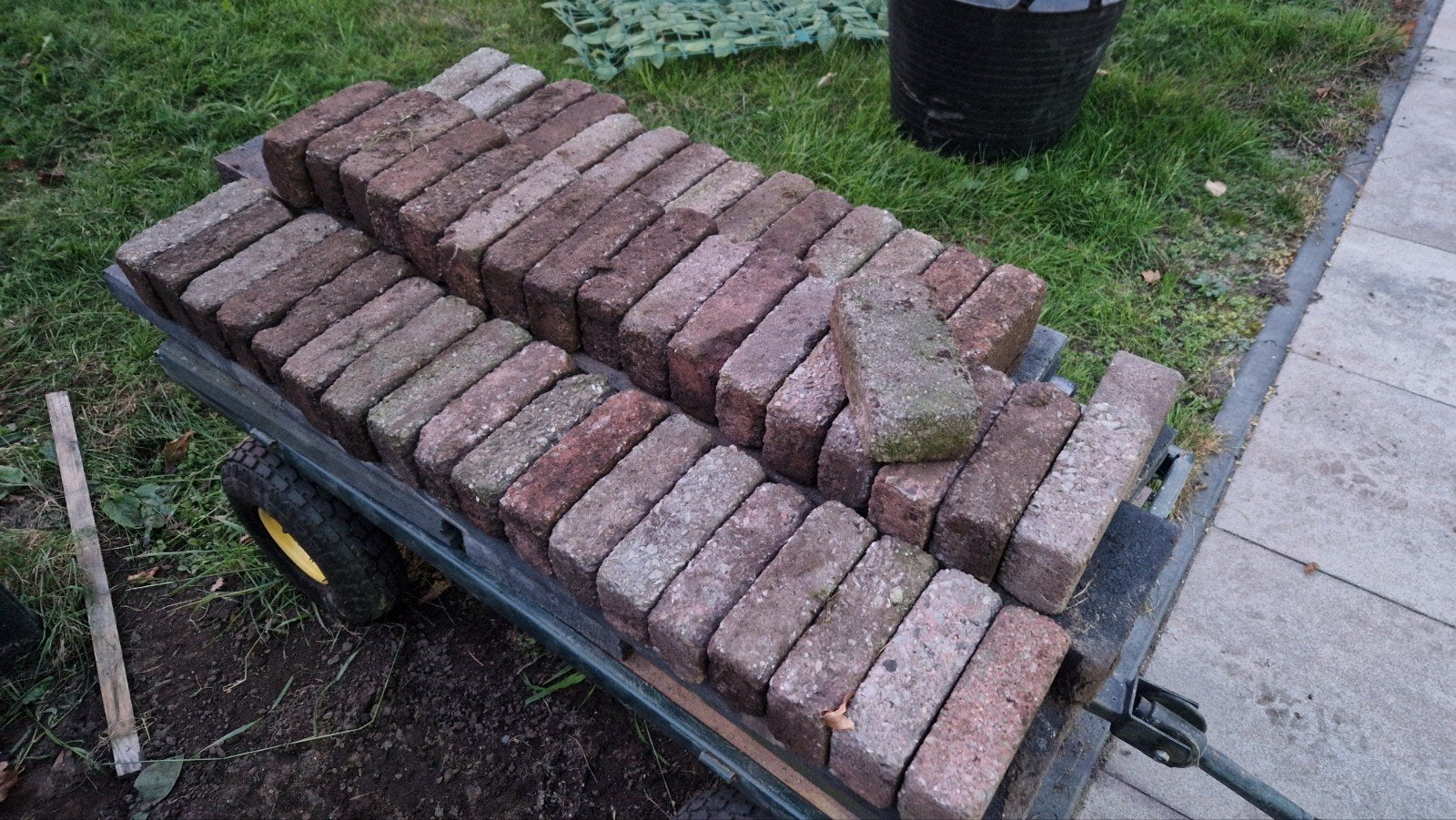 Écht oude Waaltjes 15 x 7 x 5 cm, Ophalen, Overige kleuren, Steen of Klei, Minder dan 5 m²