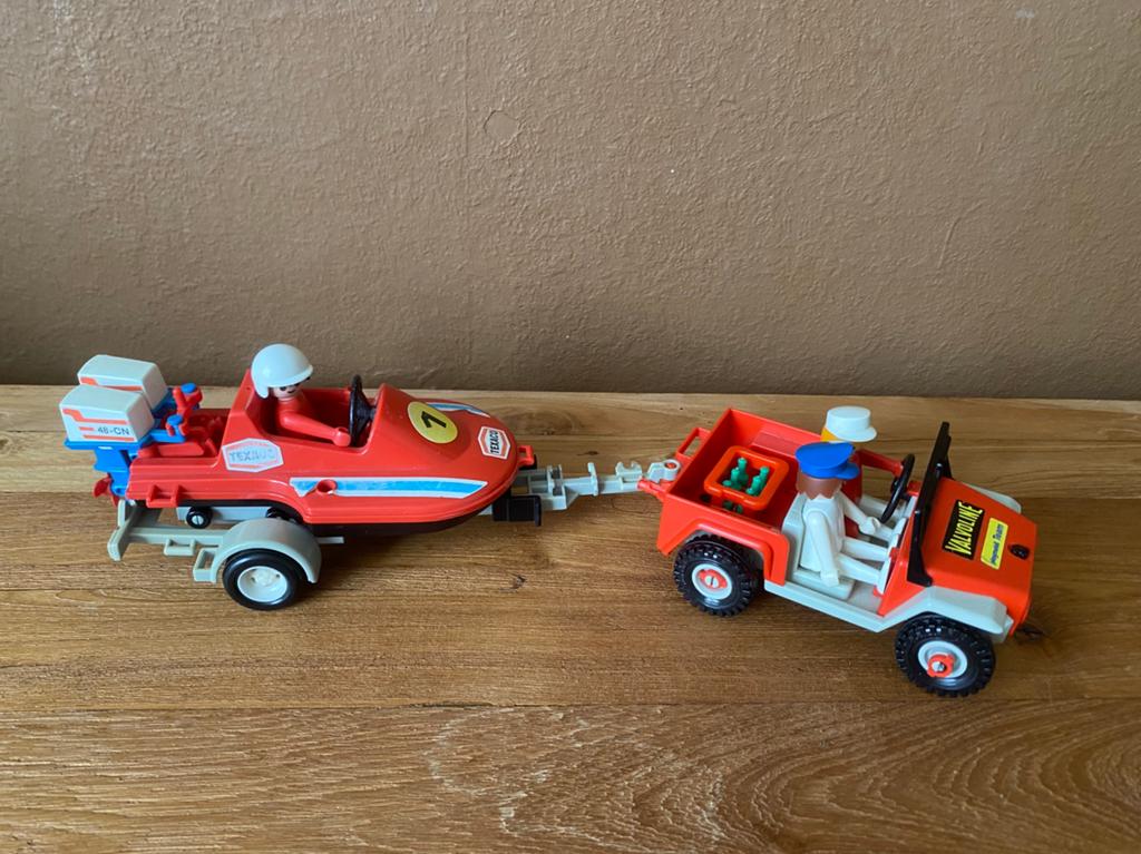 Vintage auto met speedboot op trailer Playmobil, Ophalen of Verzenden, Gebruikt