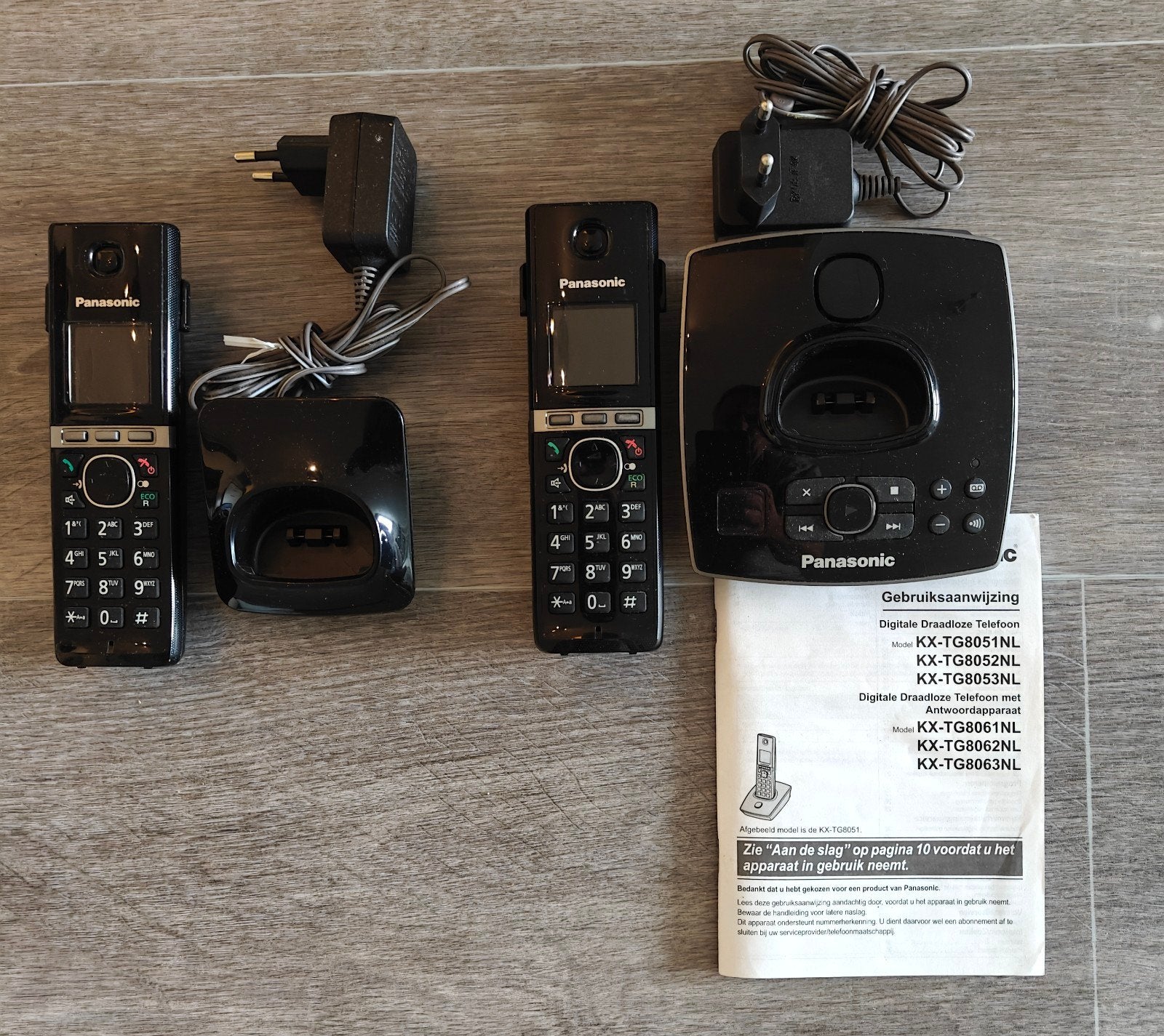 Panasonic draadloze Dek telefoon met 2 handsets, Telecommunicatie, Vaste telefoons | Handsets en Draadloos, Gebruikt, 2 handsets