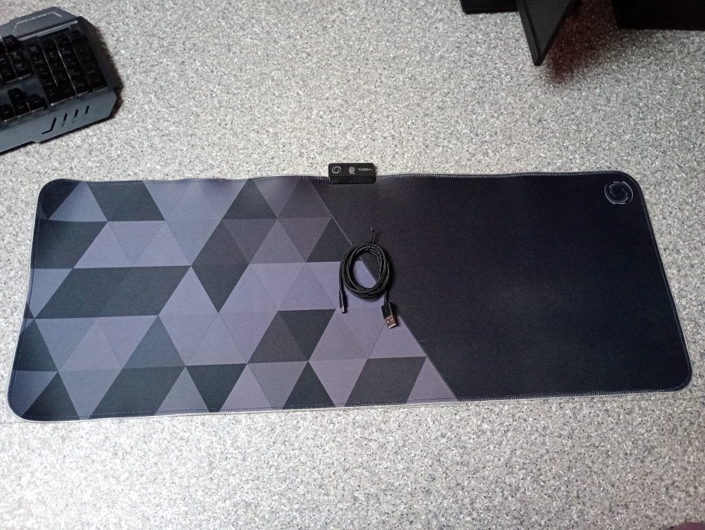 RGB Gaming Muismat, Ophalen of Verzenden, Gaming muismat, Zo goed als nieuw, HEMA