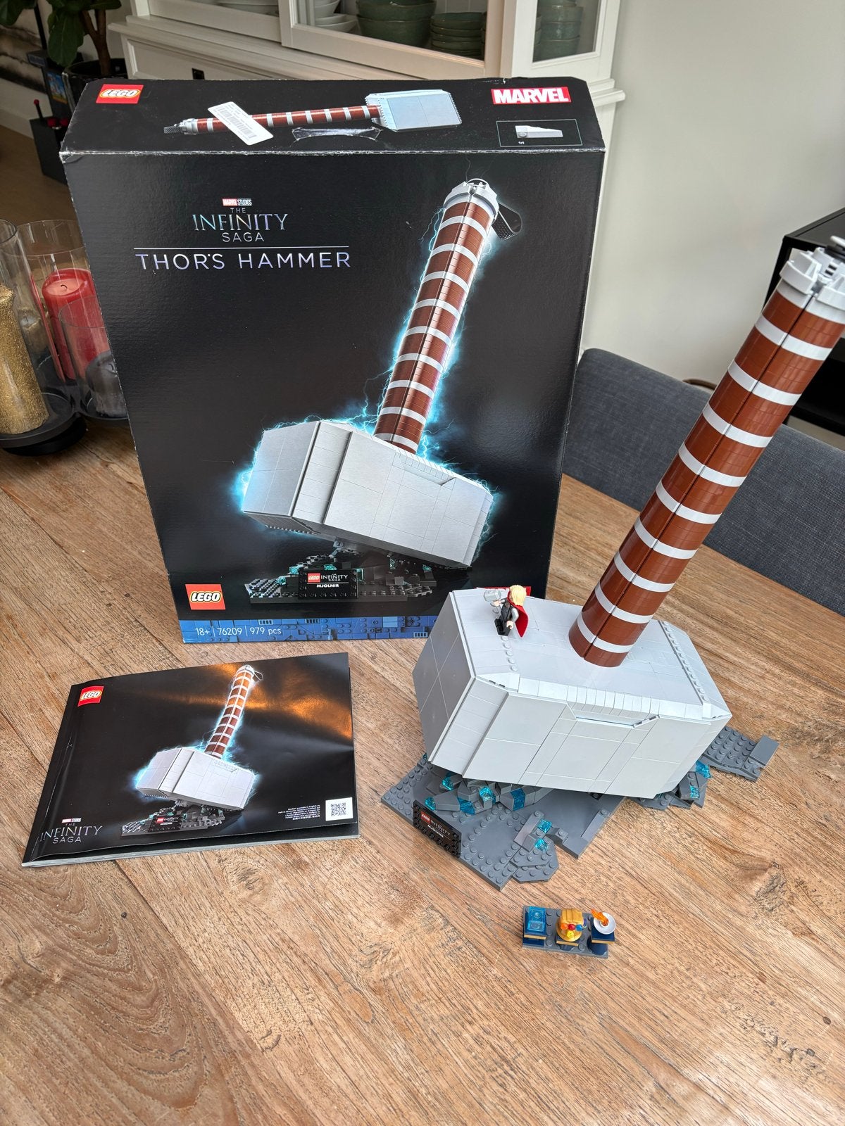 LEGO Marvel Thor's Hamer Mjolnir (76209) - Zo goed als nieuw, Ophalen of Verzenden, Zo goed als nieuw, Overige merken